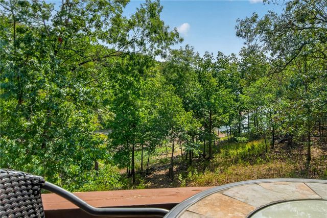 21265 Maple Drive, Garfield, AR 72732