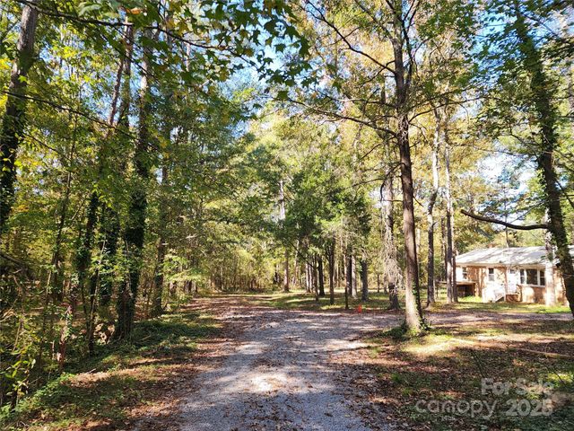 1216 Stallion Lane, Lancaster, SC 29720