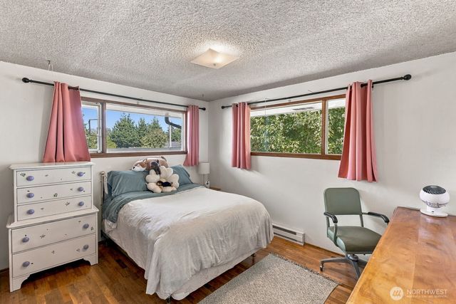 11303 1st Place W, Everett, WA 98204