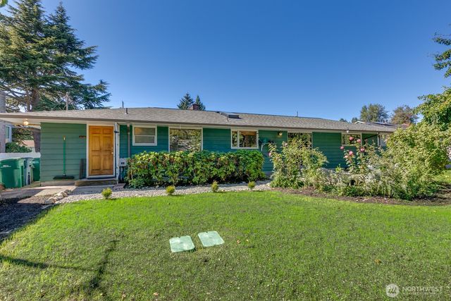 11303 1st Place W, Everett, WA 98204