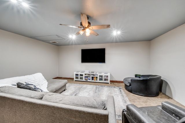 3569 Kayewood Drive, Little Elm, TX 75068