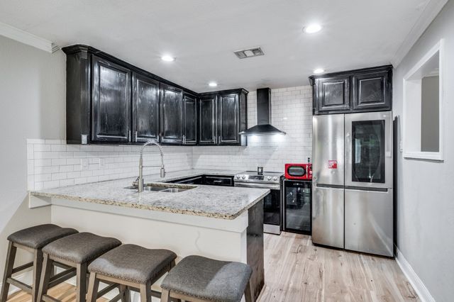 3569 Kayewood Drive, Little Elm, TX 75068