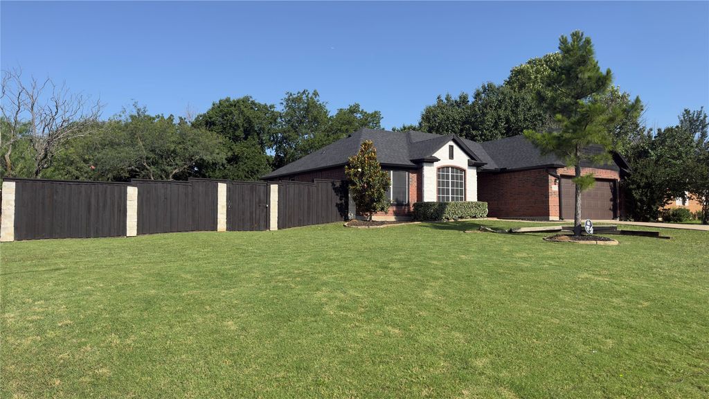 3569 Kayewood Drive, Little Elm, TX 75068