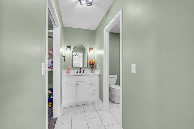 1447 Maxwell Branch Rd, Cottontown, TN 37048