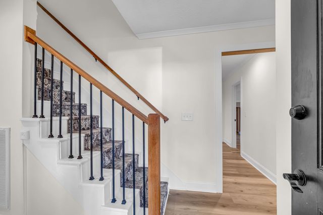 1447 Maxwell Branch Rd, Cottontown, TN 37048