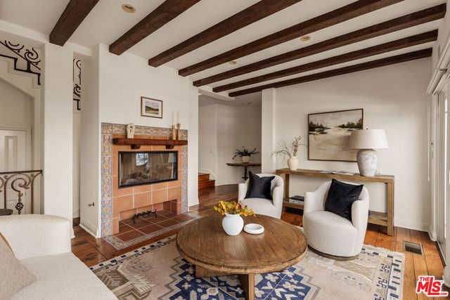 2301 Eastern Canal, Venice, CA 90291