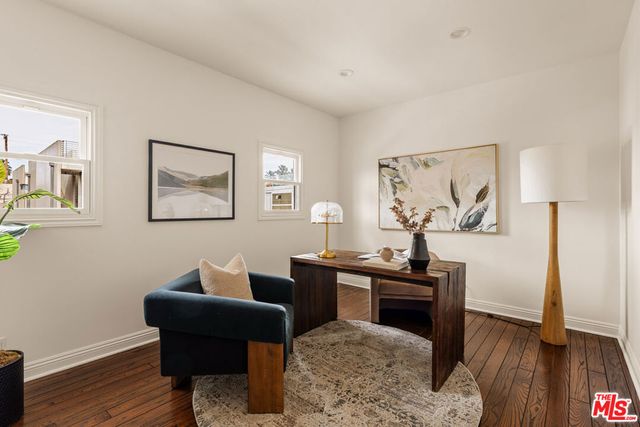 2301 Eastern Canal, Venice, CA 90291