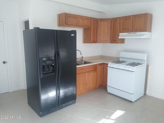 1627 E Pinchot Avenue, Phoenix, AZ 85016