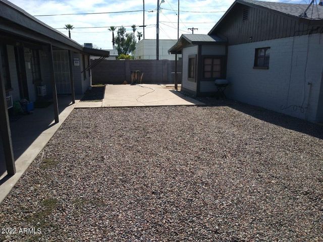 1627 E Pinchot Avenue, Phoenix, AZ 85016