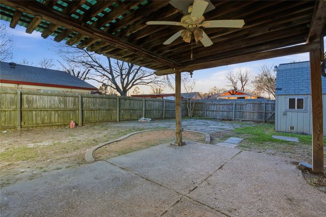 747 Quinette Drive, Seagoville, TX 75159