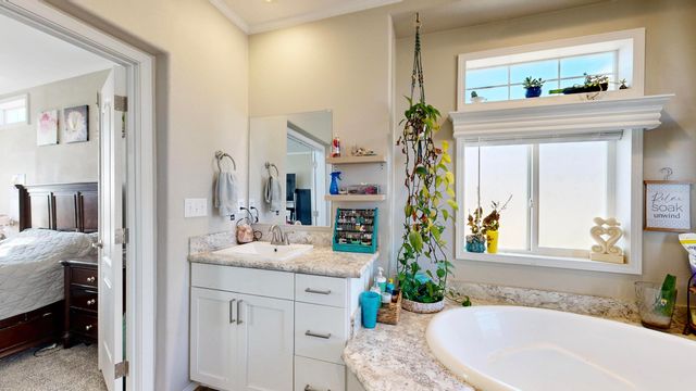 56 Lagrima Road, Belen, NM 87002