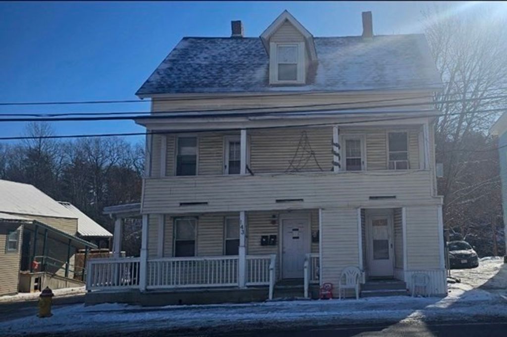 143 Westminster 2L, Fitchburg, MA 01420