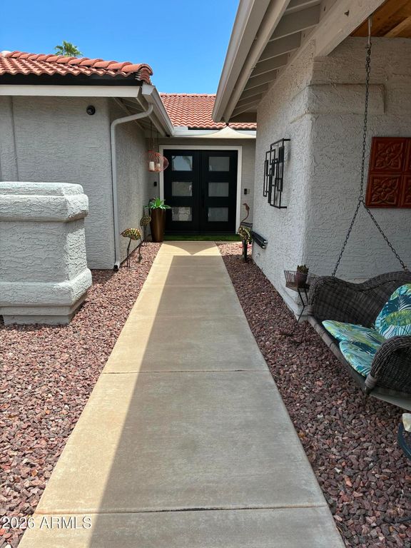 26213 S EASTLAKE Drive, Sun Lakes, AZ 85248 — photo 2