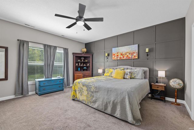 2112 Lawsons Cove, Fort Wayne, IN 46808