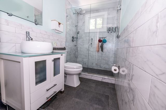 55 Westdale Rd, Westwood, MA 02090