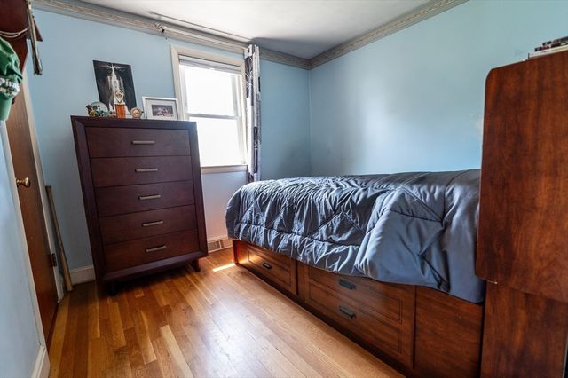 55 Westdale Rd, Westwood, MA 02090