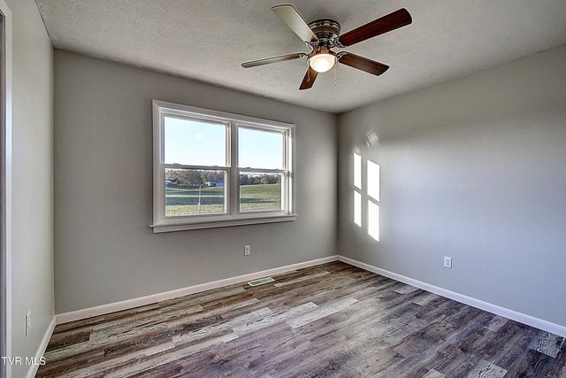 707 Highway 346, Rogersville, TN 37857