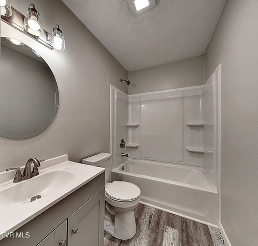 707 Highway 346, Rogersville, TN 37857