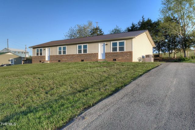 707 Highway 346, Rogersville, TN 37857