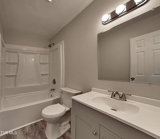 707 Highway 346, Rogersville, TN 37857