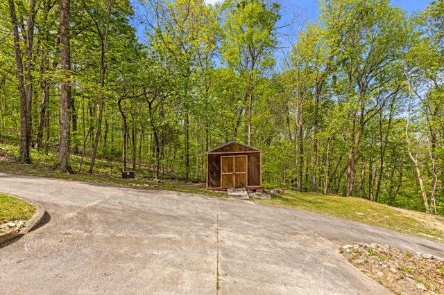 3850 Stagecoach Road, South Pittsburg, TN 37380
