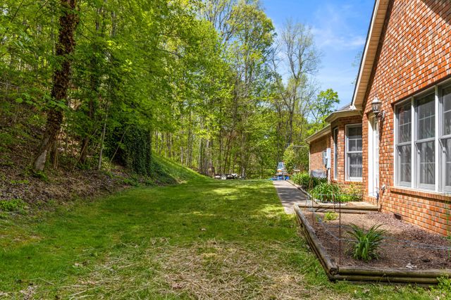 3850 Stagecoach Road, South Pittsburg, TN 37380