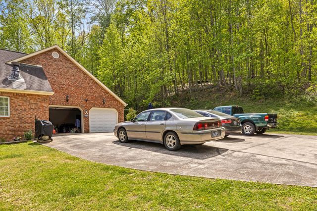 3850 Stagecoach Road, South Pittsburg, TN 37380
