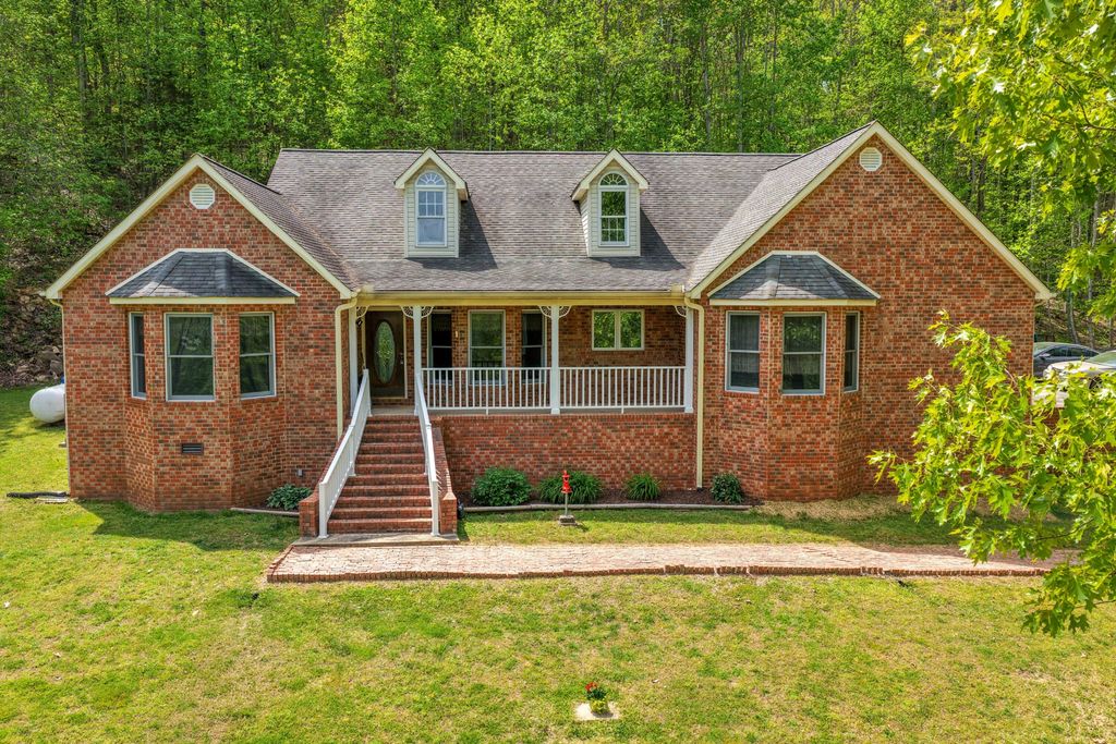 3850 Stagecoach Road, South Pittsburg, TN 37380