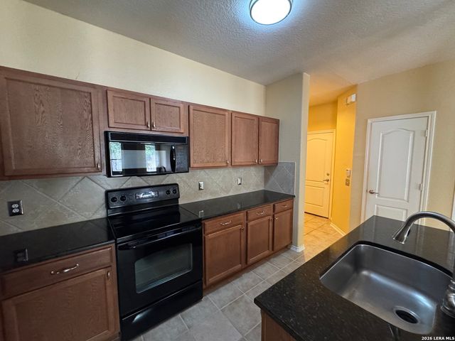 6030 Pecan Tree, San Antonio, TX 78240