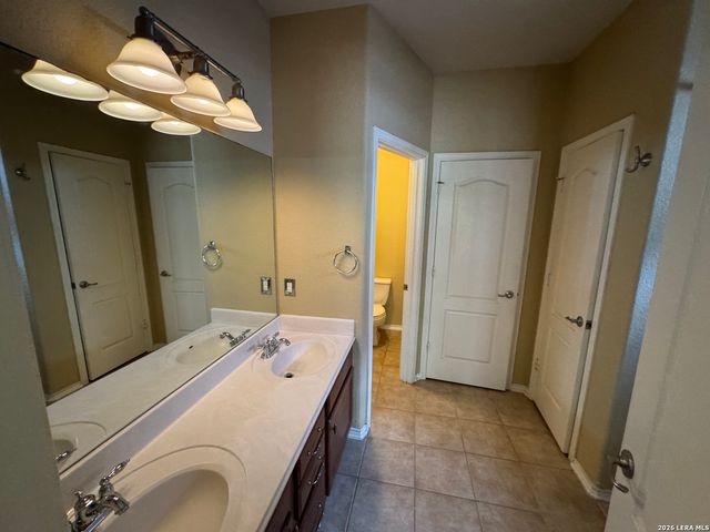 6030 Pecan Tree, San Antonio, TX 78240