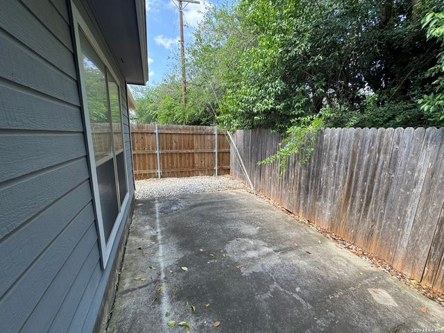 6030 Pecan Tree, San Antonio, TX 78240