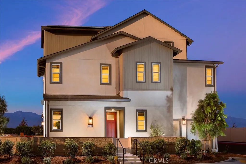12837 Auburn Drive, Eastvale, CA 92880
