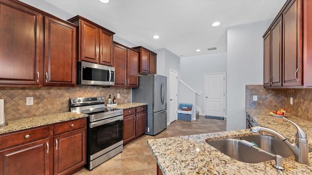 2803 130TH AVENUE E, Parrish, FL 34219