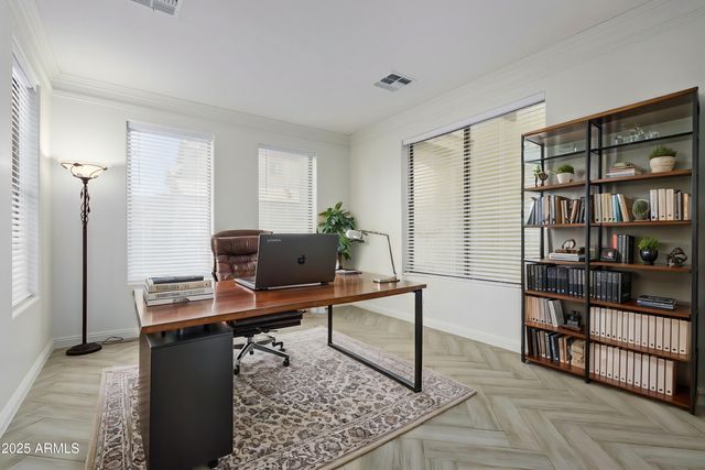 13635 W CALAVAR Road, Surprise, AZ 85379