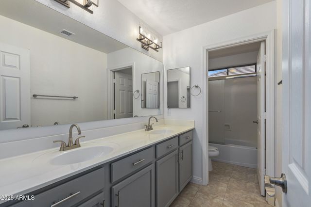 13635 W CALAVAR Road, Surprise, AZ 85379