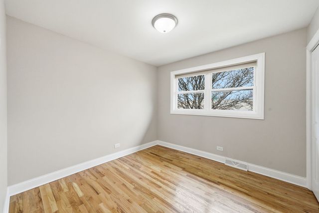 20W309 S Frontage Road, Lemont, IL 60439