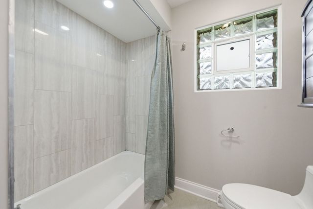 20W309 S Frontage Road, Lemont, IL 60439