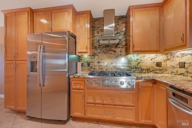 2531 Del Rosa Ave, Santa Rosa, CA 95409