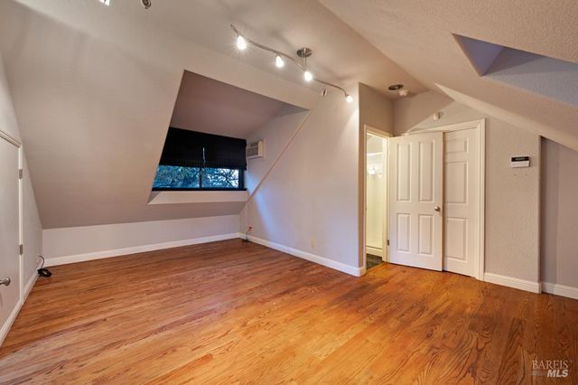 2531 Del Rosa Ave, Santa Rosa, CA 95409