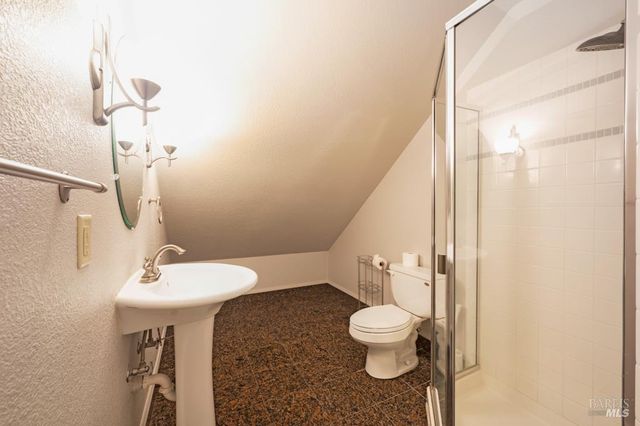 2531 Del Rosa Ave, Santa Rosa, CA 95409