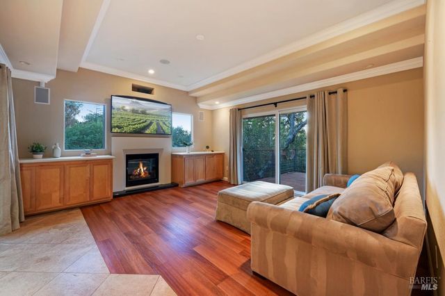 2531 Del Rosa Ave, Santa Rosa, CA 95409