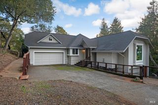 2531 Del Rosa Ave, Santa Rosa, CA 95409