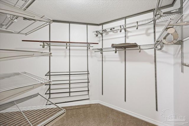 6525 Tampa Dr, Pensacola, FL 32526