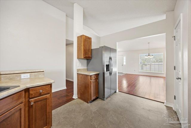 6525 Tampa Dr, Pensacola, FL 32526