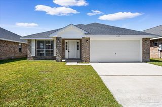6525 Tampa Dr, Pensacola, FL 32526