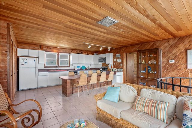 6861 S ATLANTIC AVENUE, New Smyrna Beach, FL 32169