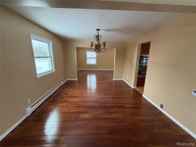 45669 Harmony Lane, Belleville, MI 48111