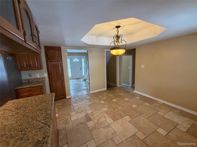 45669 Harmony Lane, Belleville, MI 48111