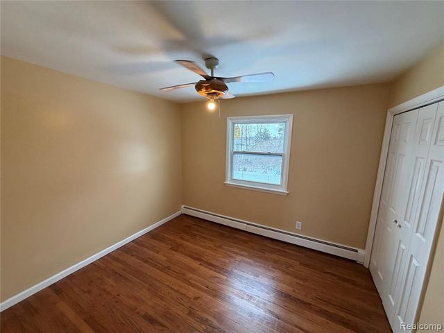 45669 Harmony Lane, Belleville, MI 48111