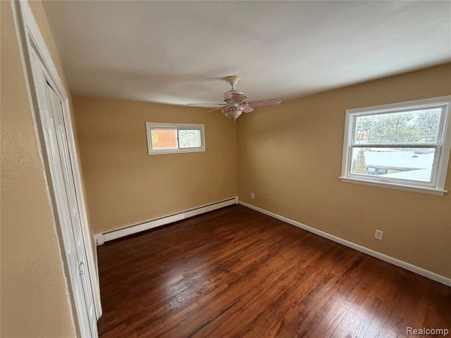 45669 Harmony Lane, Belleville, MI 48111